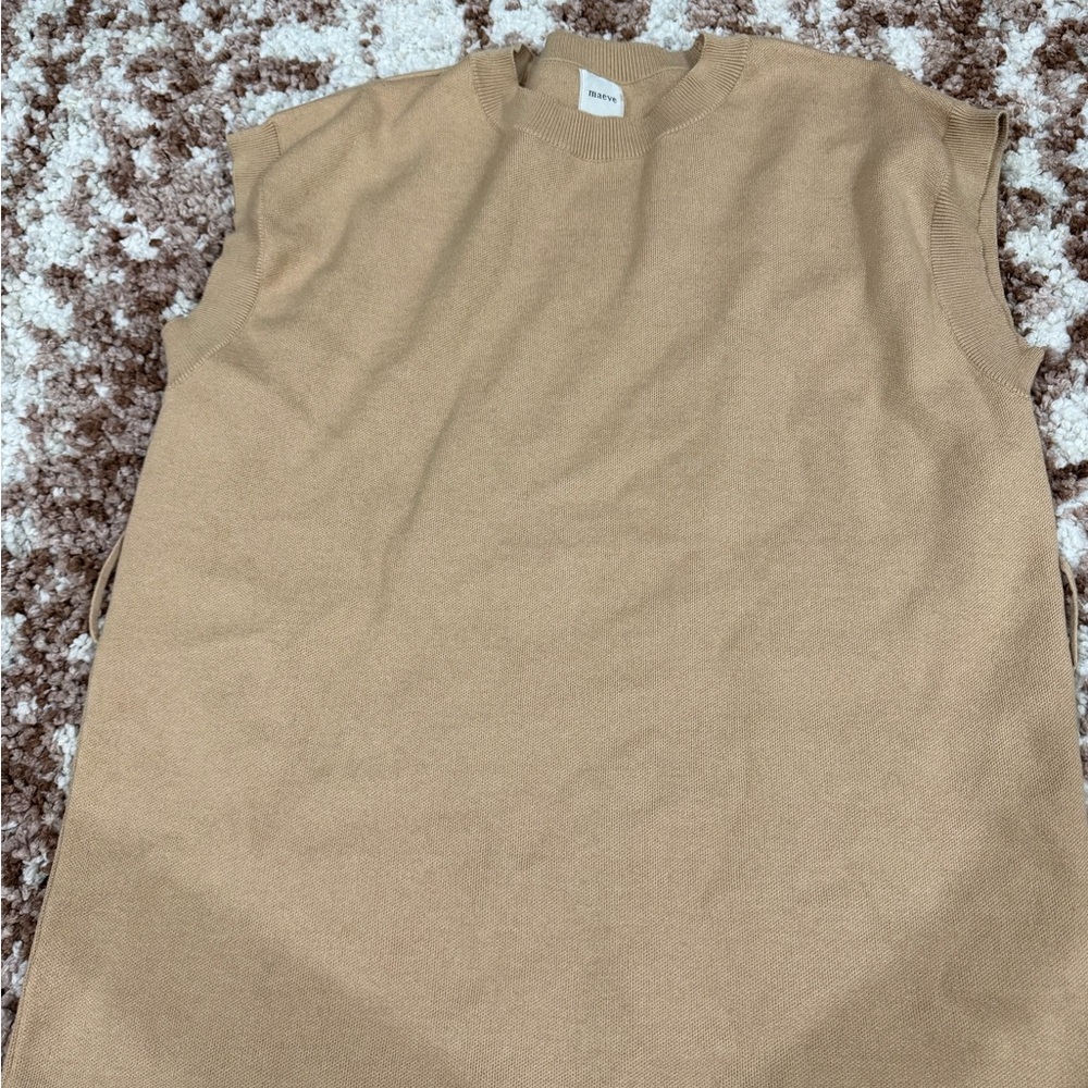 Anthropologie Knit sweater vest Top in Camel